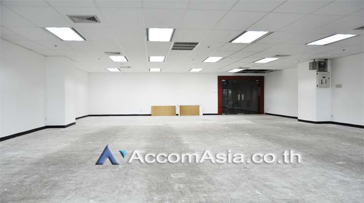4  Office Space For Rent in Ratchadaphisek ,Bangkok MRT Phetchaburi at Italthai tower AA11975